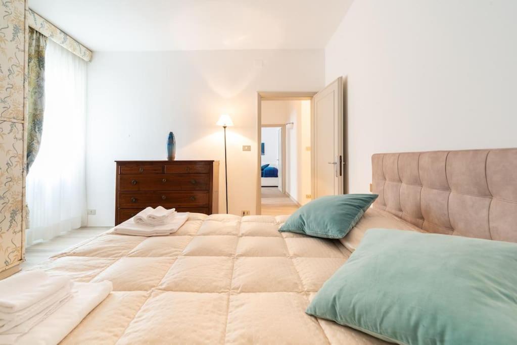 Apartamento Stin House Basilica Dei Frari Venecia Exterior foto